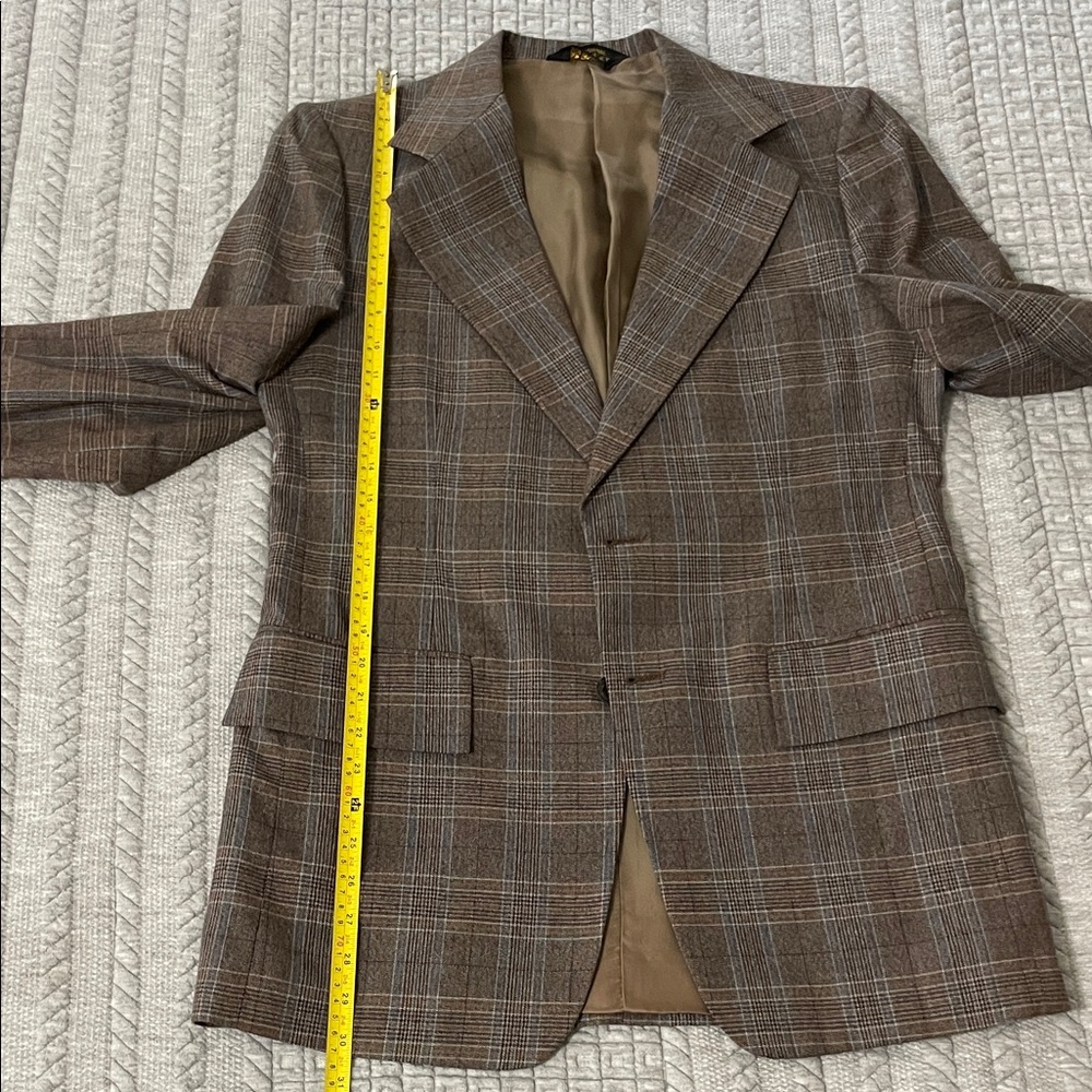 Vintage Brown and Blue Plaid Men's Blazer - Picture 10 of 10